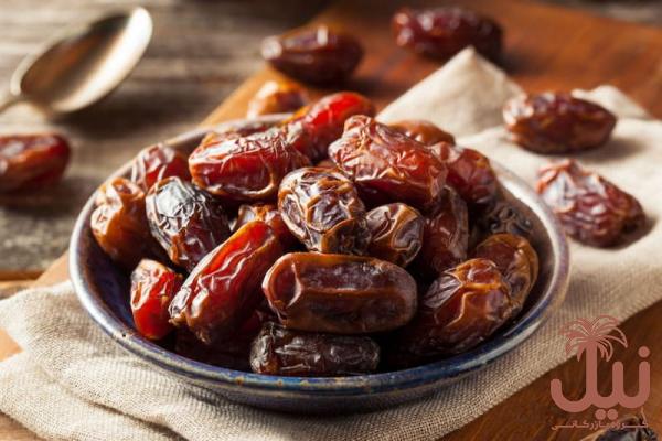 خرمای پیارم صادراتی و خرید عمده آن از فروشگاه های اینترنتی