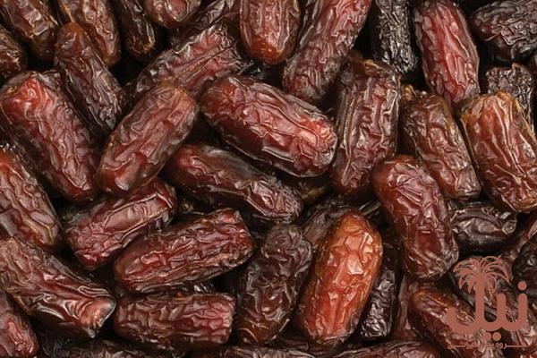 خرما پیارم ارگانیک