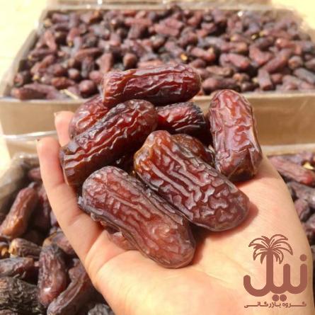 خرما پيارم بدون هسته با بسته بندی متفاوت و خاص