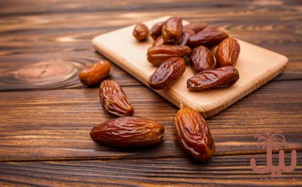 میزان کالری خرما استعمران و آشنایی با تمام ارزش غذایی آن