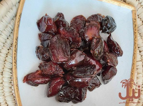 فواید خرما برای کودکان به همراه مزایا و نکات مهم آن در مصرف کودکان