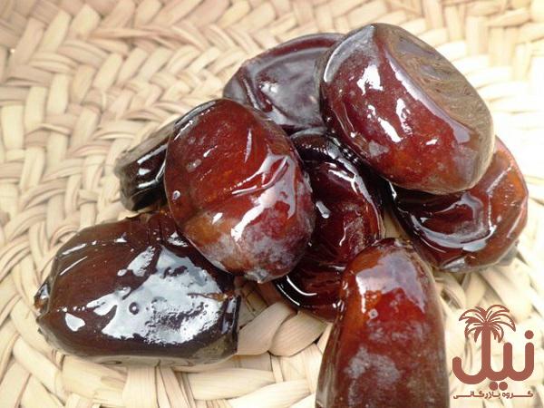 خرید خرمای کبکاب درجه یک و اصیل بوشهر با ارسال فوری درب منزل