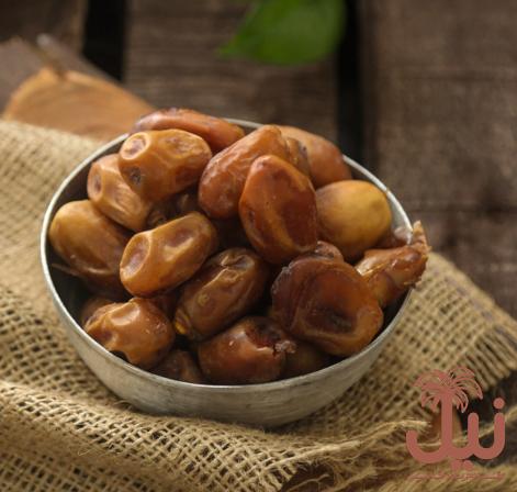خرید خرما خشک زاهدی
